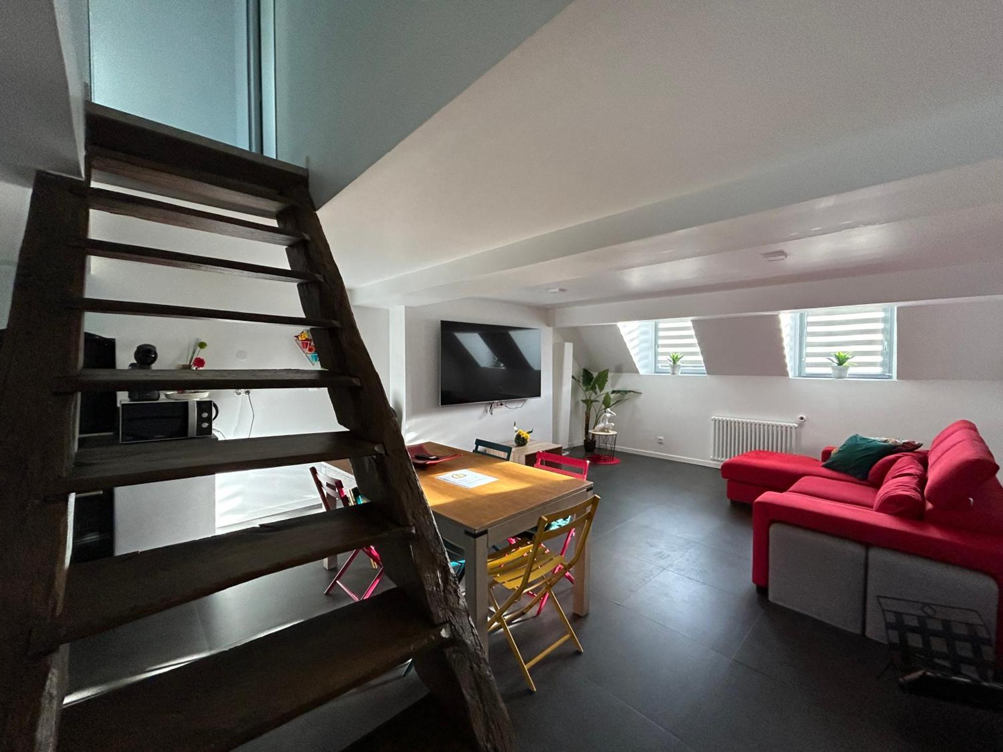 Appart Style Tres Spacieux Sedan 4E ภายนอก รูปภาพ